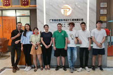 岭南现代技师学院文创学子带你看看不一young的实习就业