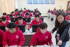 广东岭南现代技师学院信息技术学院实训场室介绍